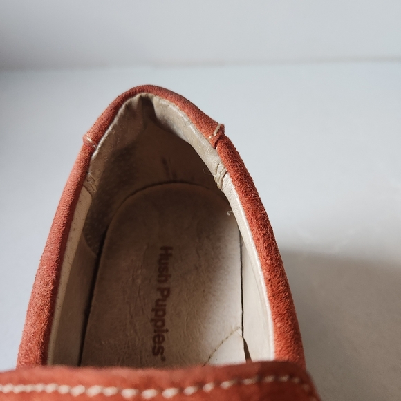 Hush Puppies burnt red / orange  suede slip-on Loafers - Size US 6.5 - Picture 7 of 13